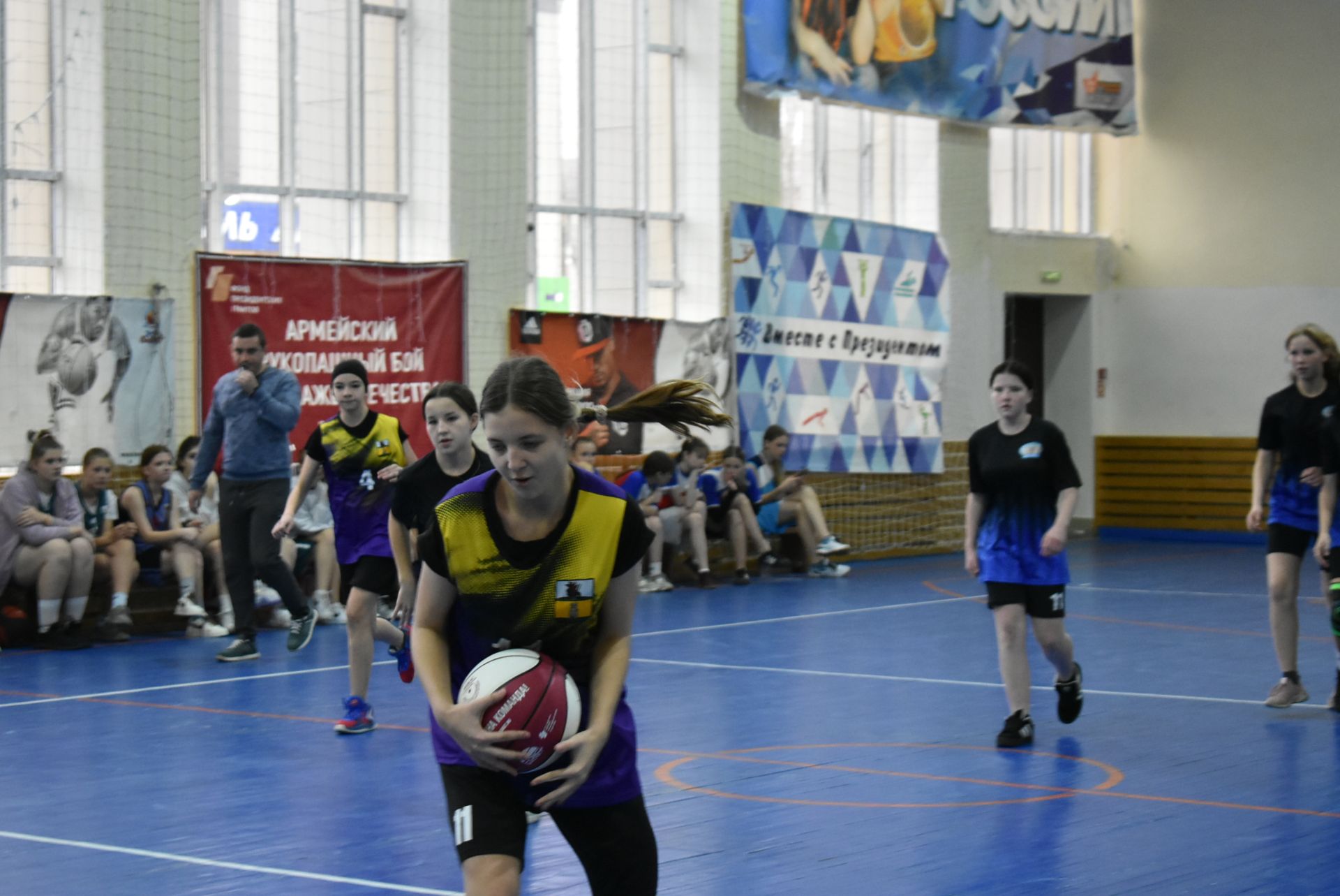 В Болгаре определили сильнейших в муниципальном этапе «КЭС-баскет»