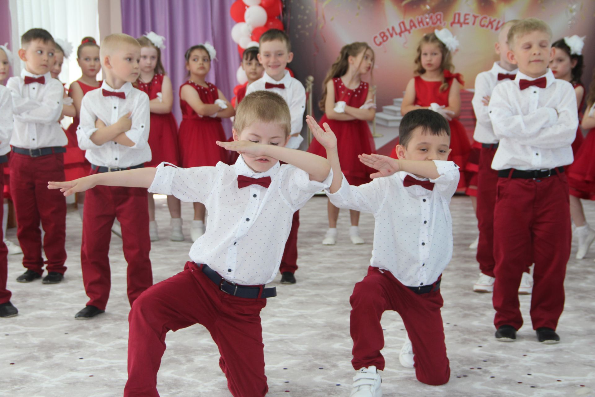 Выпускной в детском саду "Солнышко"
