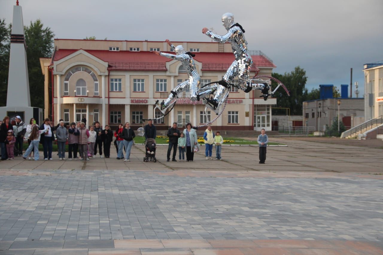 В Болгаре прошло праздничное мероприятие, посвящённое Дню молодёжи