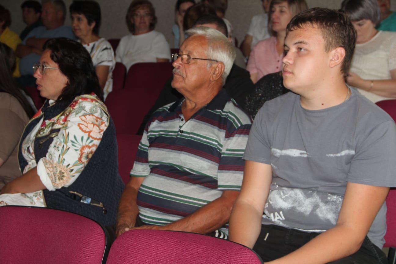 В Три Озера прошёл концерт памяти создателя и руководителя ВИА "Славяне"