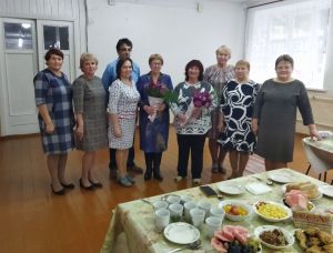 В Кузнечихинской школе состоялась встреча с заведующей филиалом «Сувар» Нинель Садриевой