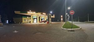 Молния повредила электронное табло на АЗС в Болгаре