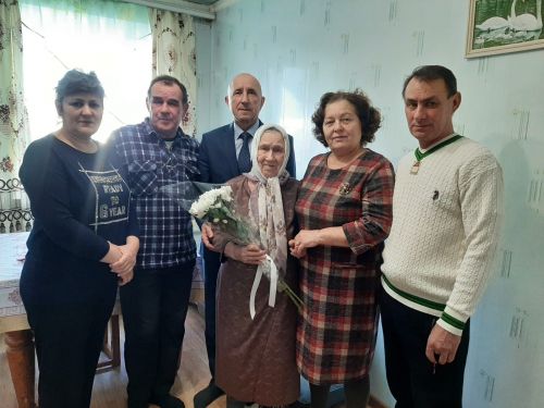 Жительницу Болгар поздравили с юбилеем