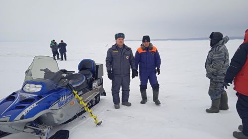 Сотрудники ГИМС Камско-Устьинского инспекторского участка провели профилактический рейд на льду