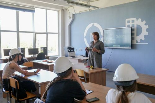 В Татарстане до 2024 года планируется переобучить более 1,3 тыс. человек