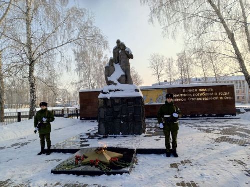 На центральной площади Болгара состоялось мероприятие, посвящённое Дню героев Отечества