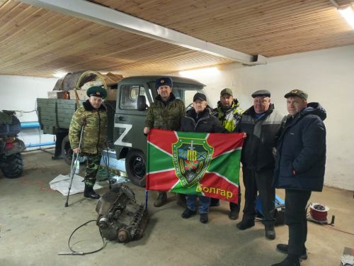 В Татарстане автомобиль с гуманитарным грузом бойцам СВО сломался по дороге