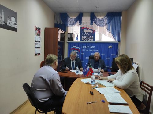 В Болгаре депутат Госсовета РТ Фоат Валиев провёл приём граждан