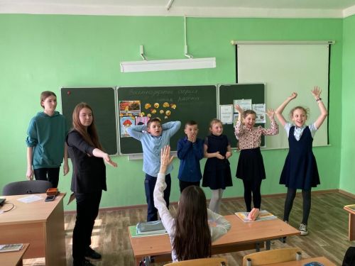 В Болгарской школе №1 прошёл «День доброты и взаимопонимания»