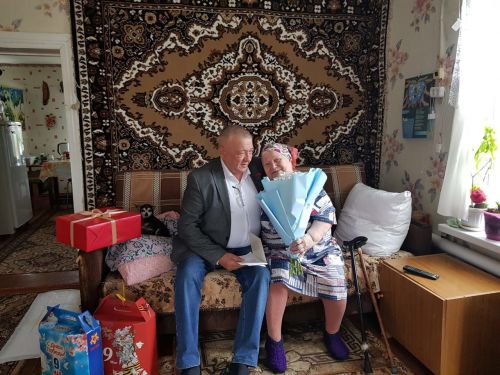 Глава Спасского района поздравил ветеранов перед Днём Победы