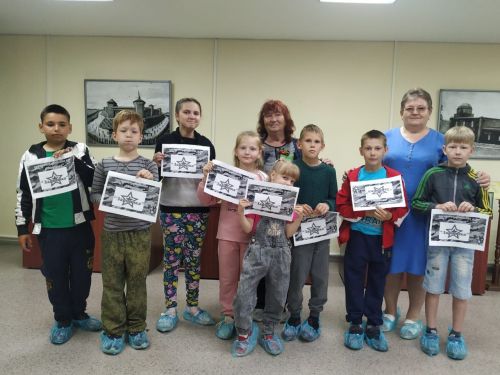 День в пришкольном лагере Кузнечихинской школы прошёл под названием «День Патриота»
