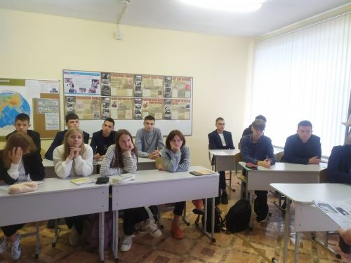 В Трёхозёрской школе с учениками провели беседу о вреде алкоголизма