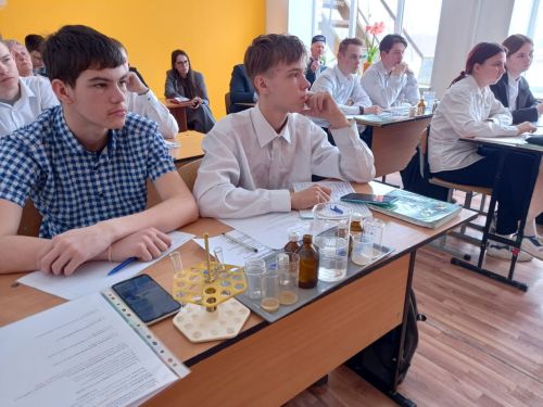 В Бураковской школе прошло заседание учителей биологии и химии