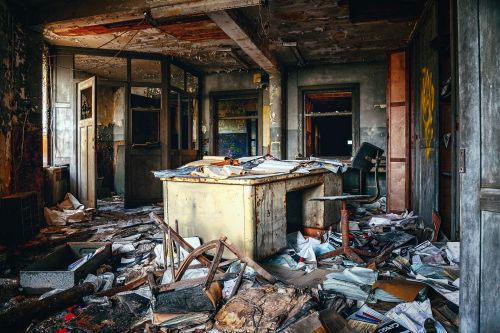Госдума хочет в десятки раз увеличить штрафы за грязь в жилье
