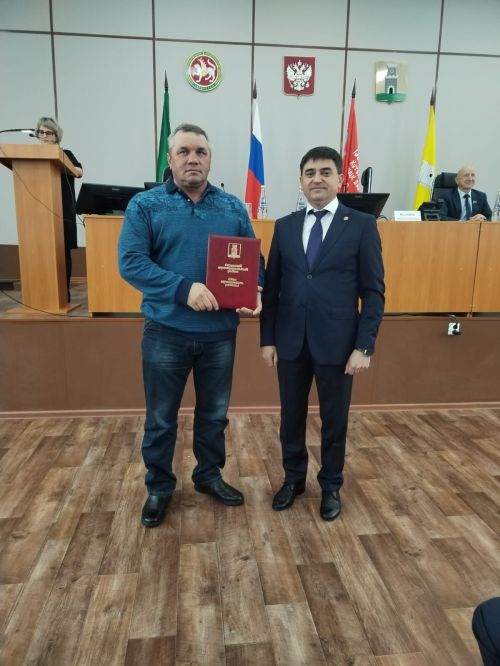 Лучшие работники дорожной отрасли Спасского района получили заслуженные награды