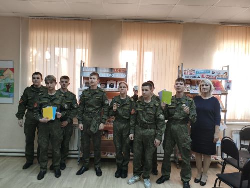 Кадеты Спасского района поздравили отцов с праздником