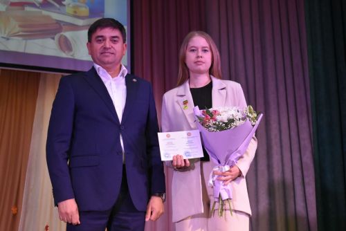 В Спасском районе чествовали учителей
