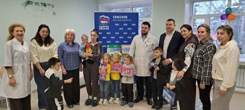В Спасской ЦРБ открылась «Коробка храбрости» для маленьких пациентов