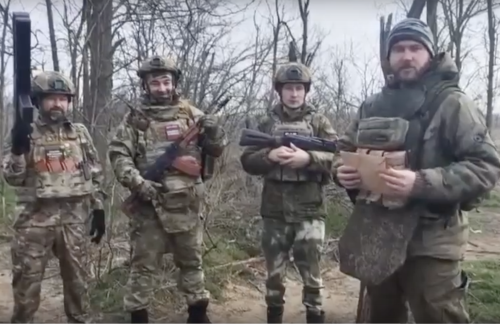 Бойцы СВО поблагодарили воспитанников детсада «Родничок» за рисунки (ВИДЕО)