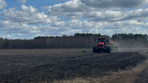 Аграрии Татарстана приступили к севу яровых культур