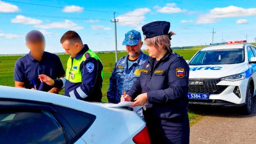 У жителя Спасского района за долги по налогам арестовали машину