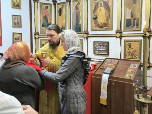 Божественную литургию вновь отслужили в больничной молитвенной комнате Болгара