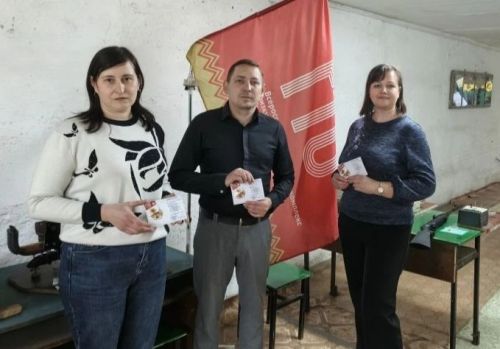 Сотрудники газеты «Новая жизнь» Спасского района получили золотые знаки ГТО