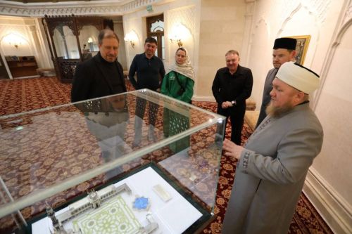 Болгарскую исламскую академию с рабочим визитом посетил дипломат Константин Волков