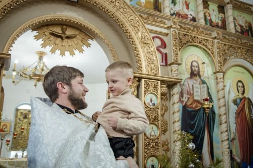 В храмах Болгара прошли детские рождественские богослужения
