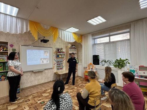 Госавтоинспекция Спасского района встретилась с родителями и педагогами