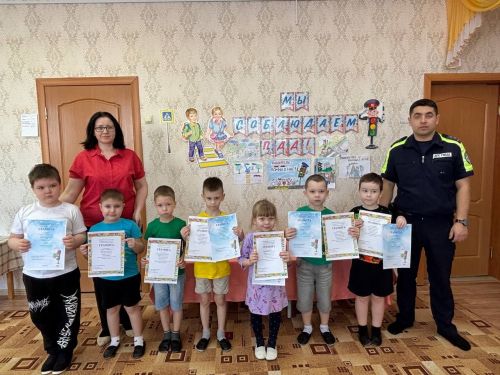 В детском саду «Колосок» провели творческий конкурс по БДД