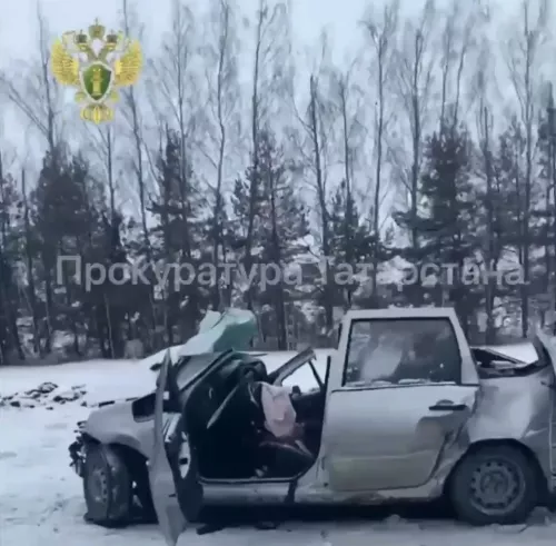 На трассе «Цивильск — Ульяновск» в Татарстане в ДТП с тремя машинами погибли два человека
