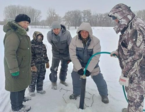 На озере Чистое в Спасском районе прошла акция «Рыбе – быть!»