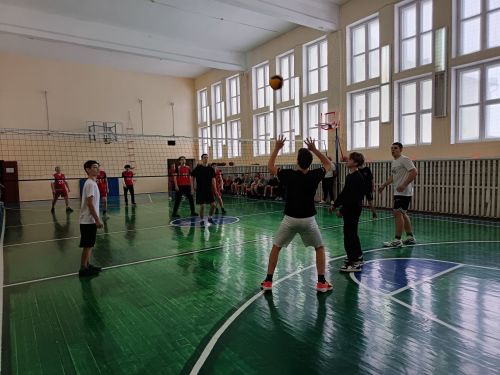 В Болгаре прошёл муниципальный этап юношеской волейбольной лиги