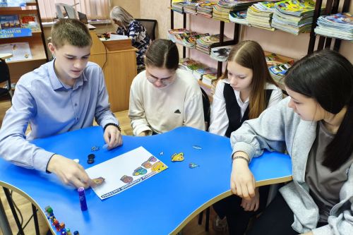 Школьники Болгара попробовали себя в роли кандидатов в космонавты