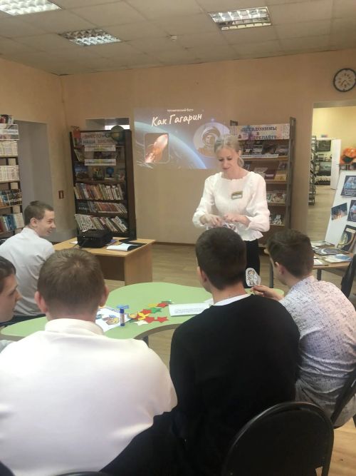 Школьники Болгара попробовали себя в роли кандидатов в космонавты
