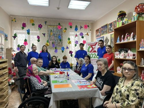 Участники Движения Первых навестили подопечных Спасского ДИПИ