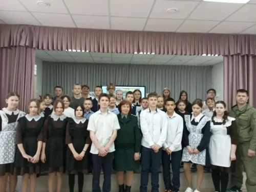 Специалисты заказника «Спасский» провели уроки ко Дню птиц в Нурлатском и Алексеевском районах