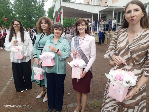 Во второй школе Болгара прозвенел последний звонок