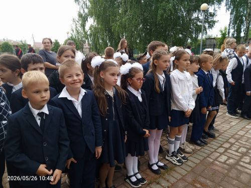 Во второй школе Болгара прозвенел последний звонок