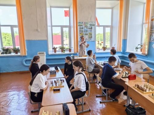 В Антоновской школе Спасского района прошёл шахматный турнир «Ход к Победе»