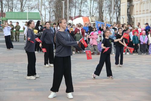 В Болгаре прошёл танцевальный флешмоб «Память хранит имена»