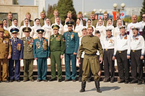 В Казани сняли масштабный клип на легендарную песню «Солдатлар» для акции «Песни наших отцов»