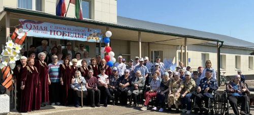 Хор «Болгарский родник» дал концерт для жителей Спасского ДИПИ