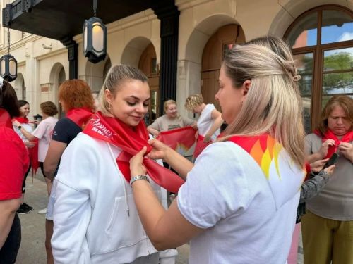 Управленческая команда второй школы Болгара повышает квалификацию в Севастополе