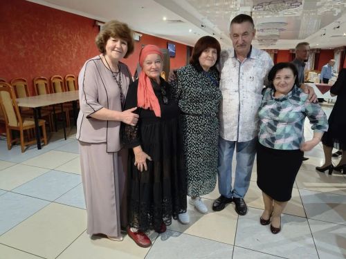 Выпускники Трехозерской школы Спасского района встретились через 45 лет