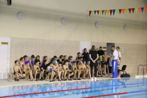 Встреча с чемпионом Европы по плаванию Алексеем Марковским в бассейне "Дулкын"