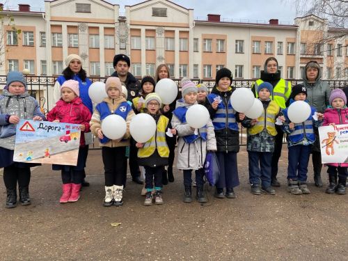 В школах Болгара прошли мероприятия, посвящённые Дню памяти жертв ДТП