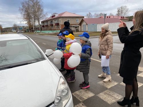 В школах Болгара прошли мероприятия, посвящённые Дню памяти жертв ДТП