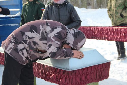 В Кузнечихе простились с погибшим бойцом СВО